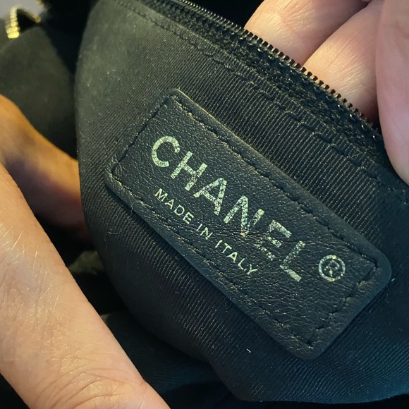 CHANEL petit timeless tote - Picture 5 of 6